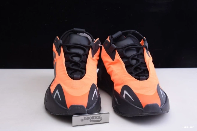 MNVN Adidas FV3258 Yeezy 700 Orange Boost 0707